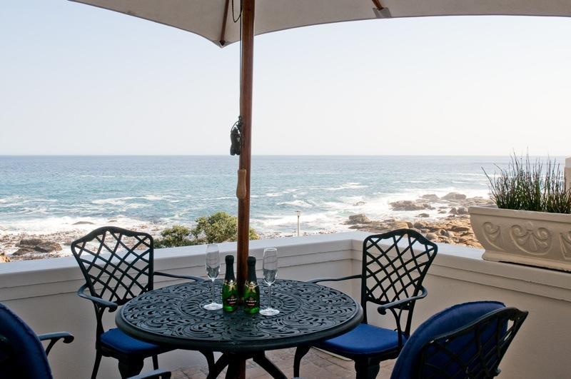 Bantry Beach Luxury Suites Ciudad del Cabo Exterior foto