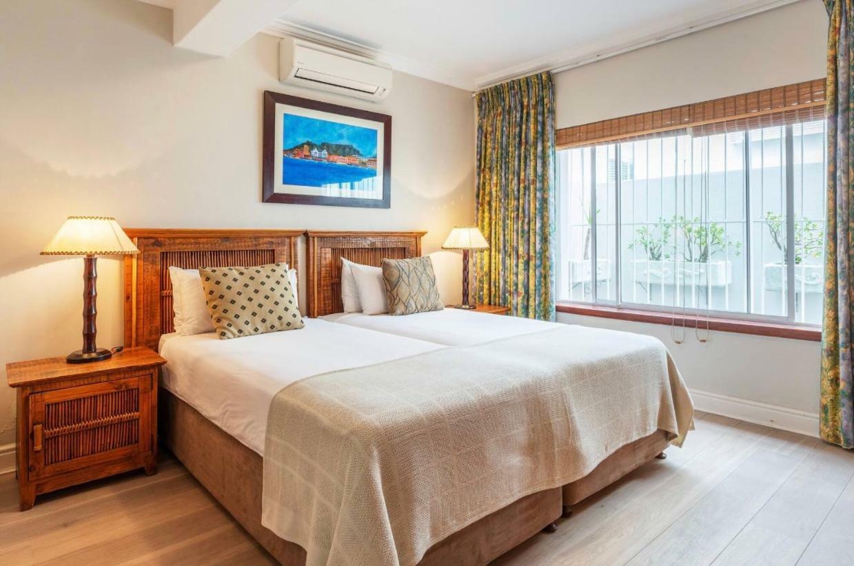 Bantry Beach Luxury Suites Ciudad del Cabo Exterior foto