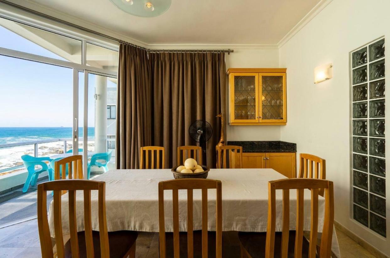 Bantry Beach Luxury Suites Ciudad del Cabo Exterior foto