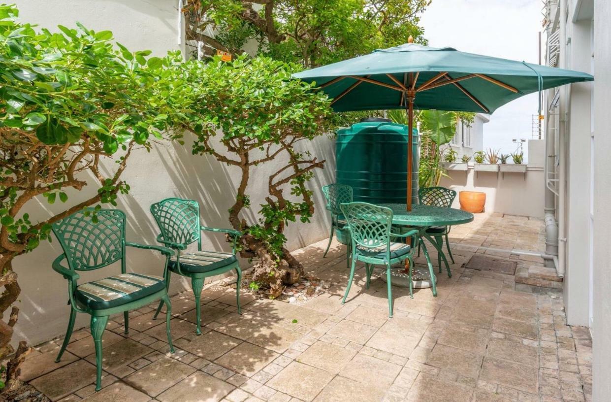 Bantry Beach Luxury Suites Ciudad del Cabo Exterior foto
